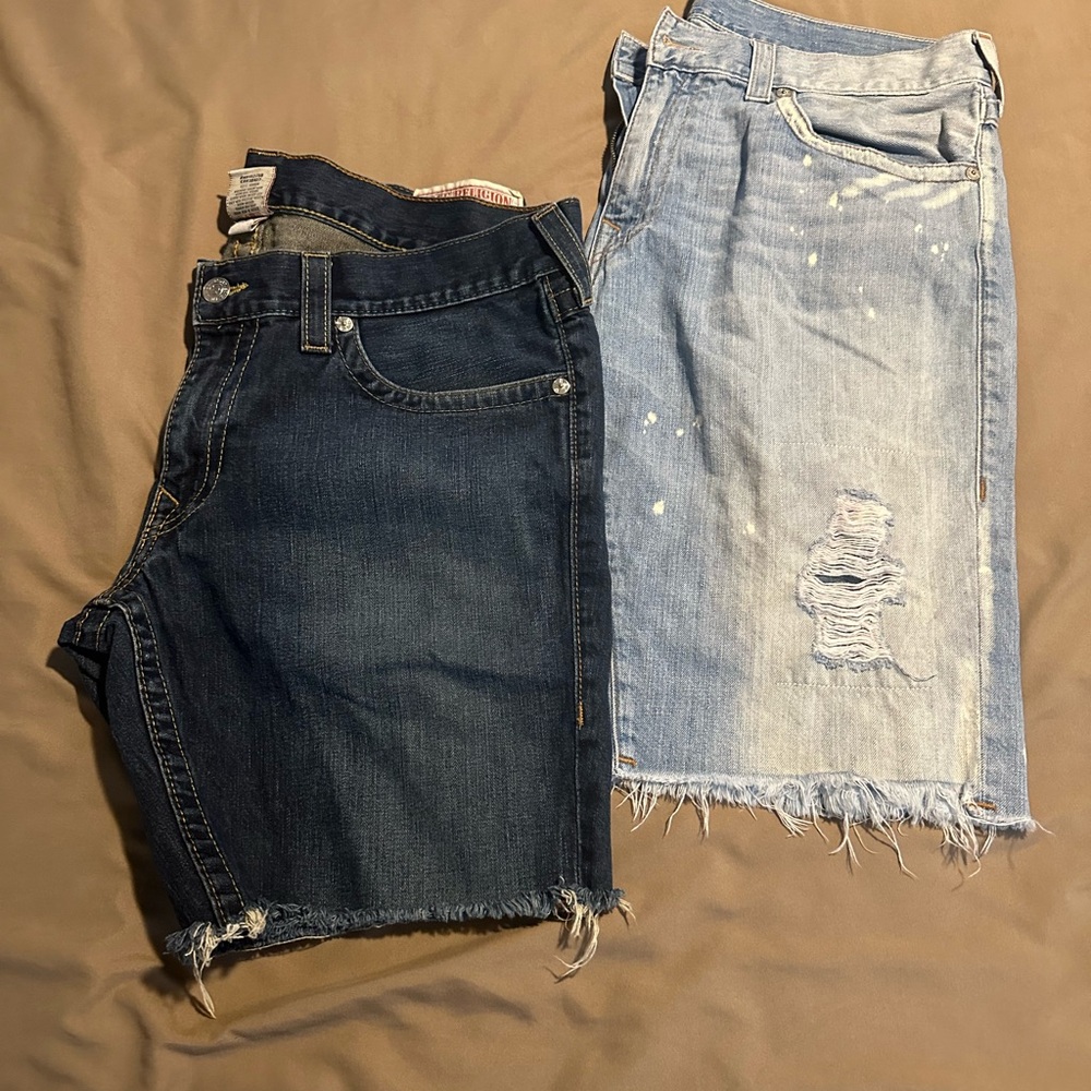 True Religion Men Blue Jeans shorts…… - Picture 4 of 7